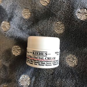 Ultra facial cream